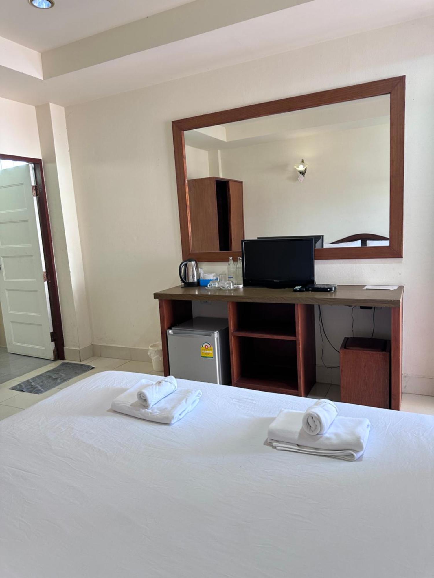 Phurafah Place Hotel โรงแรมภูระฟ้า เพลส Нан Екстер'єр фото